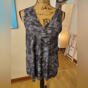 Cute Comfortable and Flattering Old Navy Tank- Sz S/M